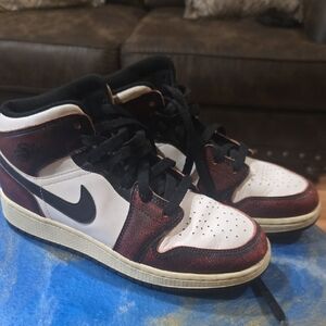 Size 6.5 Nike Air Jordan 1